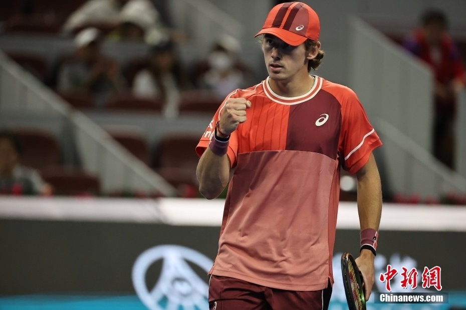 米兰APP下载-包含德国网球队力克日本网球队，穆雷关键制胜的词条