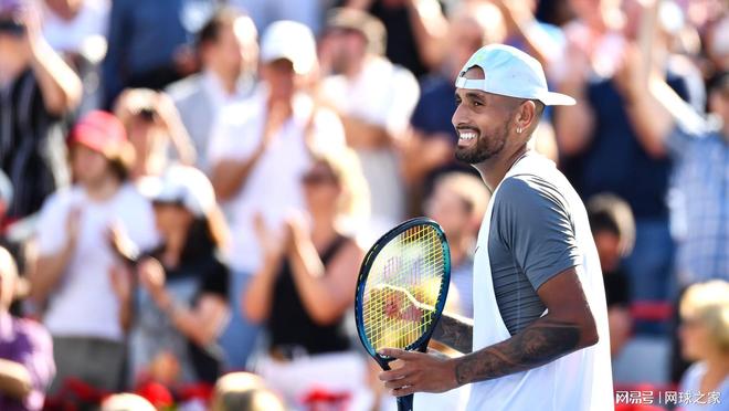 英国网球队完胜意大利网球队,克耶高斯关键制胜的简单介绍 英国网球队完胜意大利网球队,克耶高斯关键制胜的简单介绍