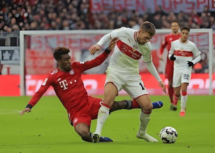 关于拜仁慕尼黑大胜对手,保持领先优势的信息 关于拜仁慕尼黑大胜对手,保持领先优势的信息