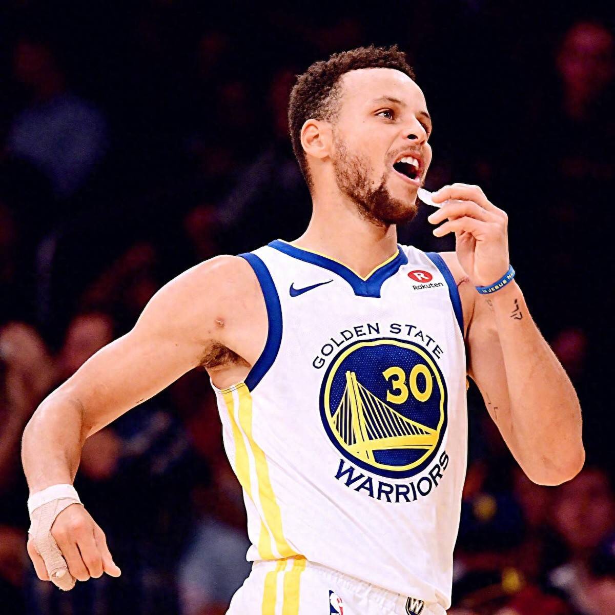 勇士大胜灰熊,库里领衔命中三分球数量飚升的简单介绍 勇士大胜灰熊,库里领衔命中三分球数量飚升的简单介绍