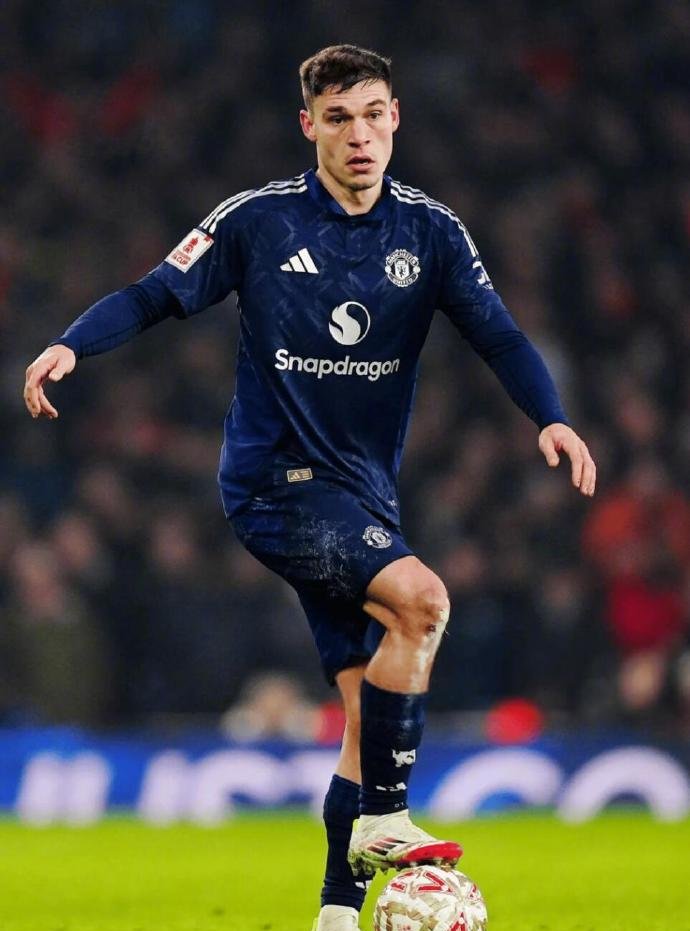 米兰百家乐-曼联获得宝贵3分,继续保持领先的简单介绍