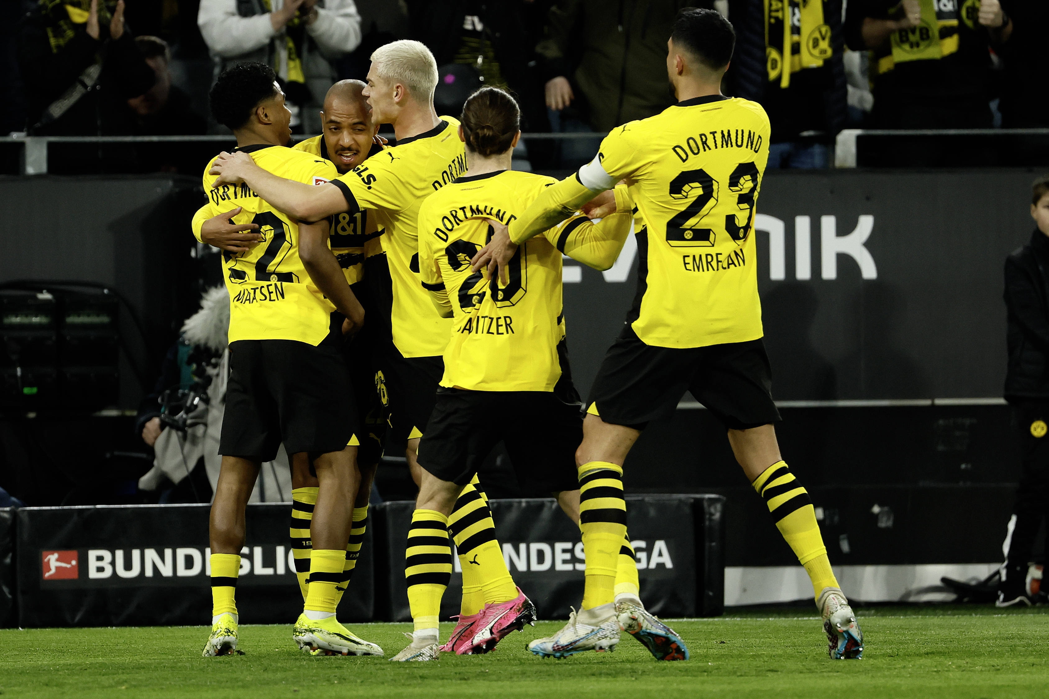 关于多特蒙德客场逆转,继续追赶转投榜首的信息 关于多特蒙德客场逆转,继续追赶转投榜首的信息