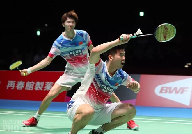 ac米兰-泰国队险胜印尼队,黄鸭组合关键制胜的简单介绍