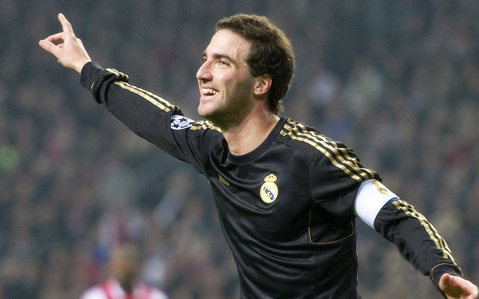 冰与火的交响，韩国队碾压瑞典队，许昕点燃赛场